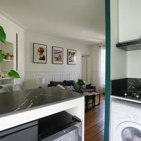 Apt Ideally Located Close To The Pantheon