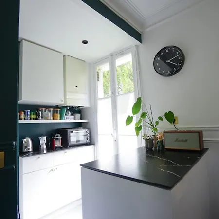 Apt Ideally Located Close To The Pantheon *